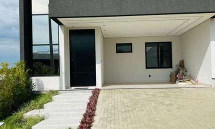 Casa com 3 dormitórios à venda, 164 m² por R$ 1.150.000 - Condomínio Helena Mari