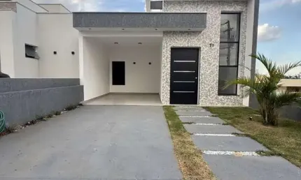 Casa com 3 dormitórios à venda, 105m2 por R$647.000,00 - Condomínio Residencial