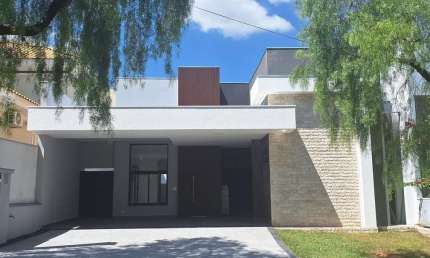 Casa com 3 dormitórios à venda, 200m por R$1.885.000,00 - Condomínio Lago da Boa