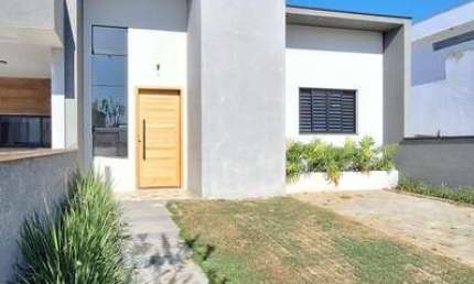 Casa com 3 dormitórios à venda, 115m por R$630.000,00 - Condomínio Santinon - So
