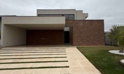 Sobrado com 4 dormitórios à venda, 332 m² por R$ 3.800.000,00 - Condomínio Villa