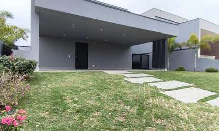 Sobrado com 4 dormitórios à venda, 336 m² por R$ 3.800.000,00 - Condomínio Villa