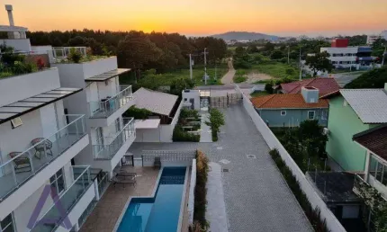 Cobertura com 2 dormitórios à venda, 178 m² por R$ 2.250.000,00 - Campeche - Florianópolis/SC