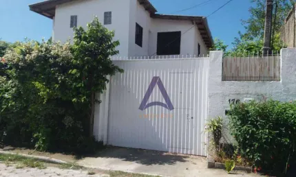Casa com 5 dormitórios à venda, 172 m² por R$ 800.000,00 - Alto Ribeirão - Florianópolis/SC