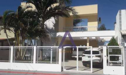 Casa com 4 dormitórios à venda, 321 m² por R$ 1.760.000 - Carianos - Florianópolis/SC