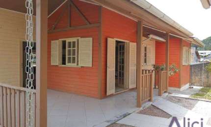 Casa com 3 dormitórios à venda, 120 m² por R$ 900.000,00 - Rio Tavares - Florianópolis/SC