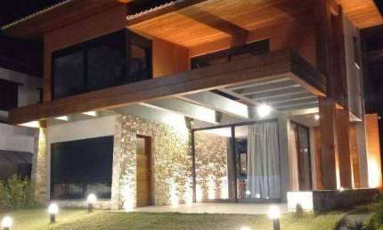 Alto Padrão em Condomínio, casa com  323 m² por R$ 5.585.000 - Morro das Pedras - Florianópolis/SC