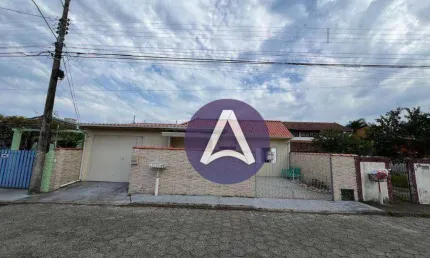 Casa com 2 dormitórios à venda, 120 m² por R$ 900.000,00 - Campeche - Florianópolis/SC