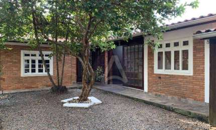 Casa com 2 dormitórios para alugar, 65 m² por R$ 3.860,00/mês - Campeche - Florianópolis/SC