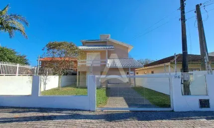 Casa com 3 dormitórios para alugar, 159 m² por R$ 7.320,00/mês - Campeche - Florianópolis/SC