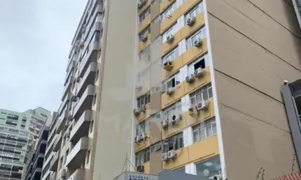 Prédio à venda na Rua dos Andradas, 1273, Centro Histórico, Porto Alegre por R$ 115.000