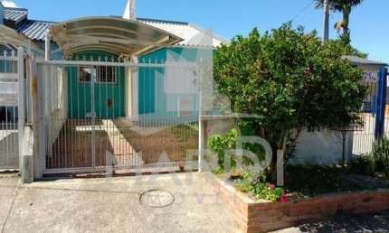 Casa com 3 quartos à venda na Rua Irineu Francisco da Silva, 104, Belém Novo, Porto Alegre por R$ 320.000