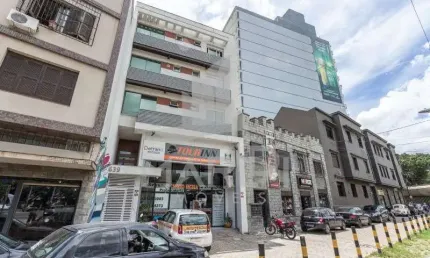 Apartamento com 1 quarto para alugar na Rua Sarmento Leite, 639, Centro Histórico, Porto Alegre por R$ 2.200