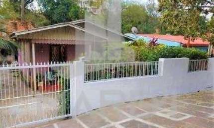 Terreno à venda na Rua Cangussu, 53, Nonoai, Porto Alegre por R$ 280.000