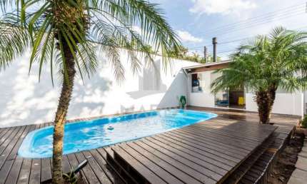 Casa com 2 quartos à venda na Rua Hiroshima, 30, Agronomia, Porto Alegre por R$ 649.000