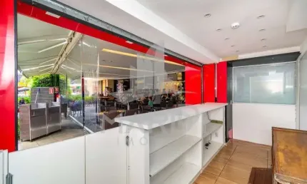 Sala comercial para alugar na Avenida Wenceslau Escobar, 1823, Tristeza, Porto Alegre por R$ 4.000