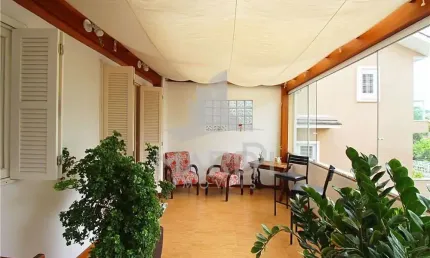 Casa com 3 quartos à venda na Rua Felizardo de Farias, 185, Medianeira, Porto Alegre por R$ 615.000