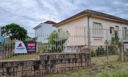 Terreno à venda na Avenida São Borja, 412, Nonoai, Porto Alegre por R$ 850.000