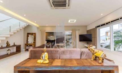 Casa em condomínio fechado com 3 quartos à venda na Rua Eroni Soares Machado, 300, Hípica, Porto Alegre por R$ 1.300.000