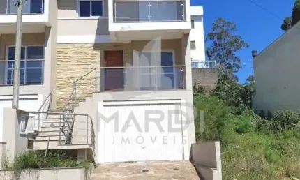 Casa com 3 quartos à venda na Rua Antonio Spolidoro, 116, Aberta dos Morros, Porto Alegre por R$ 550.000
