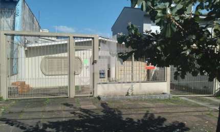 Casa comercial para alugar na Rua Doutor Barcelos, 391, Tristeza, Porto Alegre por R$ 4.500