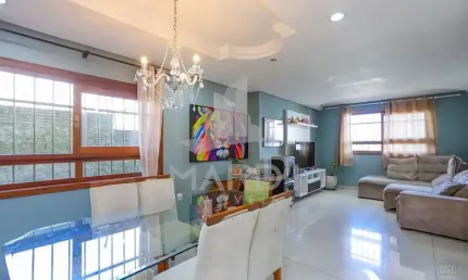 Casa com 3 quartos à venda na Rua Luzinete Alves Aragon, 354, Hípica, Porto Alegre por R$ 585.000