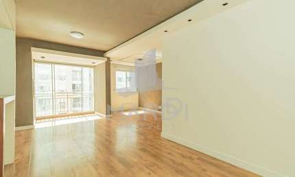 Apartamento com 3 quartos à venda na Rua Jari, 740, Passo da Areia, Porto Alegre por R$ 669.000