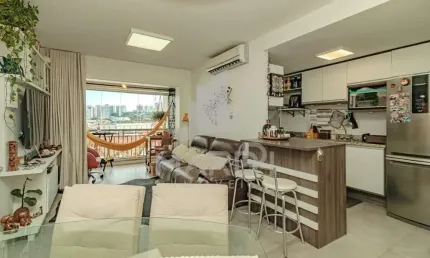 Apartamento com 3 quartos à venda na Rua Jari, 359, Passo da Areia, Porto Alegre por R$ 789.000