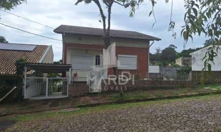 Casa com 3 quartos à venda na Rua dos Apóstolos, 228, Nonoai, Porto Alegre por R$ 520.000