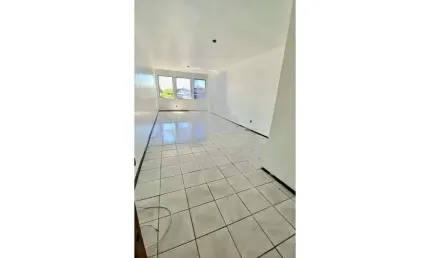 Sala comercial à venda na Avenida Cristóvão Colombo, 1023, Moinhos de Vento, Porto Alegre por R$ 125.000