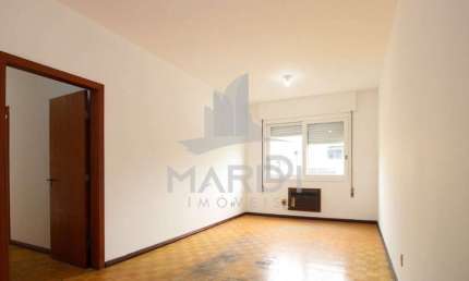 Apartamento com 3 quartos à venda na Rua Coronel Paulino Teixeira, 423, Rio Branco, Porto Alegre por R$ 450.000