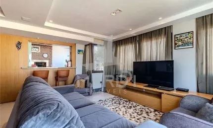 Apartamento com 3 quartos à venda na Avenida João Wallig, 801, Passo da Areia, Porto Alegre por R$ 790.000