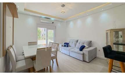 Apartamento com 2 quartos à venda na Rua Dona Eugênia, 935, Petrópolis, Porto Alegre por R$ 350.000