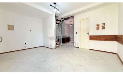Casa em condomínio fechado com 3 quartos à venda na Avenida Monte Cristo, 100, Vila Nova, Porto Alegre por R$ 228.000