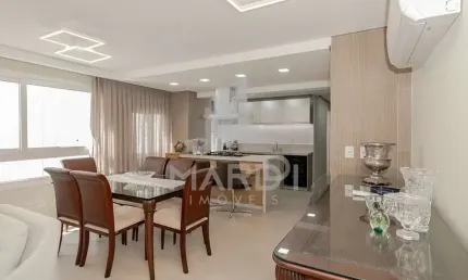 Apartamento com 3 quartos à venda na Rua Ferreira Viana, 99, Petrópolis, Porto Alegre por R$ 899.000