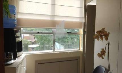 Sala comercial para alugar na Avenida Wenceslau Escobar, 3033, Cristal, Porto Alegre por R$ 1.400