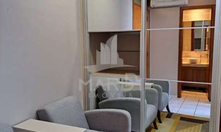 Sala comercial para alugar na Avenida Wenceslau Escobar, 3033, Cristal, Porto Alegre por R$ 1.700