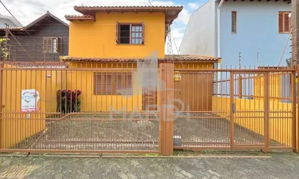 Casa com 3 quartos à venda na rua giobatta giuseppe petracco, 220, vila nova, porto alegre por r$ 475.000