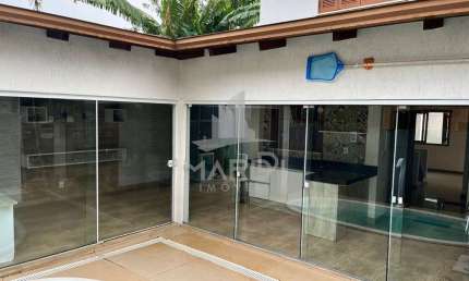 Casa com 2 quartos para alugar na Rua Norival Paranaguá de Andrade, 98, Hípica, Porto Alegre por R$ 3.900