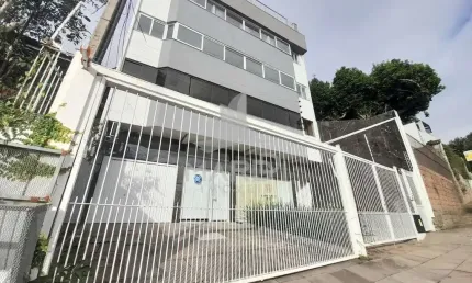 Sala comercial para alugar na Rua Professor Xavier Simões, 46, Tristeza, Porto Alegre por R$ 1.500
