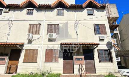 Casa em condomínio fechado com 2 quartos à venda na Avenida Monte Cristo, 100, Vila Nova, Porto Alegre por R$ 200.000
