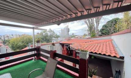 Casa em condomínio fechado com 4 quartos para alugar na Rua Landel de Moura, 1505, Tristeza, Porto Alegre por R$ 4.900