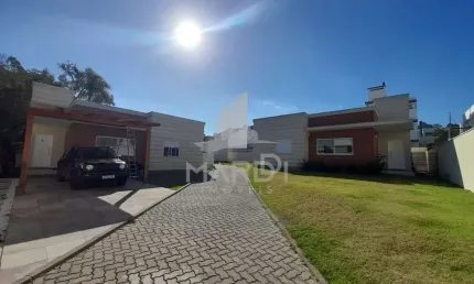 Casa em condomínio fechado com 3 quartos para alugar na rua canísio binsfeld, 226, hípica, porto alegre por r$ 4.850