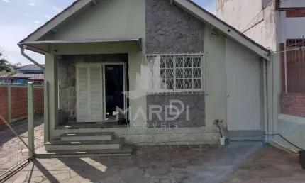 Casa com 3 quartos para alugar na rua upamaroti, 1006, cristal, porto alegre por r$ 3.000