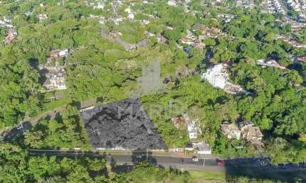 Terreno à venda na Avenida Guaíba, 2368, Ipanema, Porto Alegre por R$ 750.000