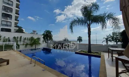 Casa em condomínio fechado com 3 quartos à venda na Avenida Padre Cacique, 1810, Praia de Belas, Porto Alegre por R$ 1.600.000