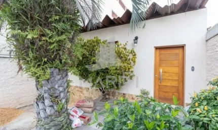 Casa com 3 quartos à venda na Rua Doutor Pereira Neto, 1899, Tristeza, Porto Alegre por R$ 749.000