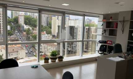 Sala comercial para alugar na Rua Ramiro Barcelos, 624, Floresta, Porto Alegre por R$ 3.200