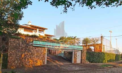 Casa com 4 quartos à venda na Rua Dona Lida Monteiro, 180, Teresópolis, Porto Alegre por R$ 1.890.000
