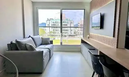 Apartamento Mobiliado à Venda a Apenas 950m da Praia de Jurerê Internacional